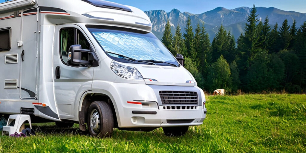 A Beginner’s Guide to Traveling Japan in a Camper Van