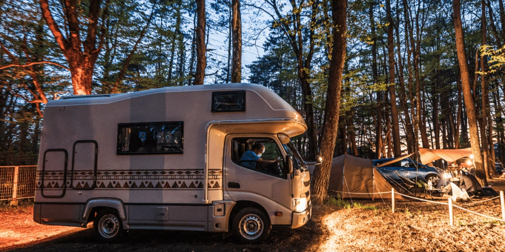 Rental Toyota Hiace: Cost, Comfort, and Key Benefits