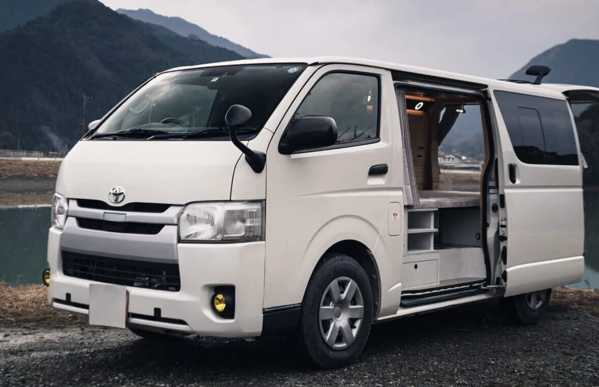 Istanbul 7 Star | Mid-Size Campervan | Hiace | Osaka Branch
